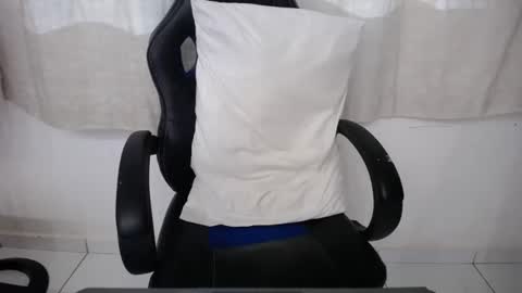 corolaxxl online show from November 2025 10:43:02 PM