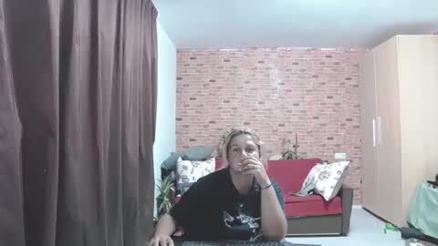 Elisa online show from September 2025 06:29:02 PM