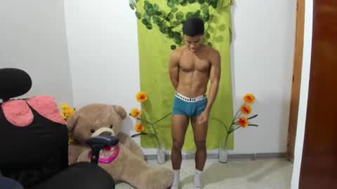 Snapshot of corzoethan chatting on December 2024 11:30:01 PM Ethan online show from December 2024 11:30:01 PM