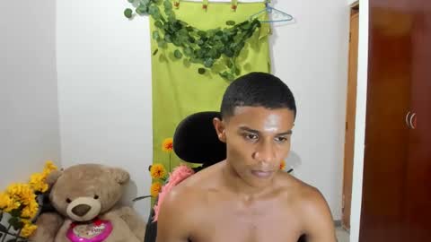 Snapshot of corzoethan chatting on February 2025 04:36:02 AM Ethan online show from February 2025 04:36:02 AM