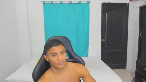 Snapshot of corzoethan chatting on September 2025 12:21:02 AM Ethan online show from September 2025 12:21:02 AM