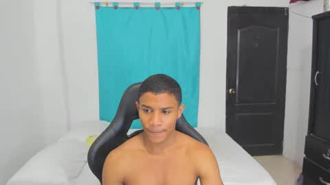 Snapshot of corzoethan chatting on September 2025 11:15:02 PM Ethan online show from September 2025 11:15:02 PM