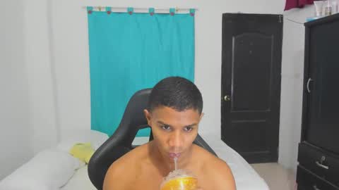 Snapshot of corzoethan chatting on September 2025 11:10:02 PM Ethan online show from September 2025 11:10:02 PM