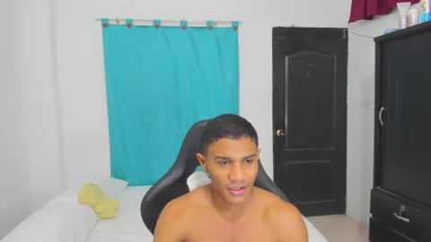 Snapshot of corzoethan chatting on October 2025 11:56:02 PM Ethan online show from October 2025 11:56:02 PM