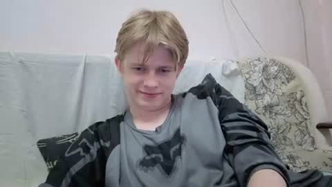 Andrew online show from June 2026 04:01:02 PM