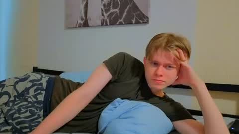 Andrew online show from July 2026 04:32:01 PM
