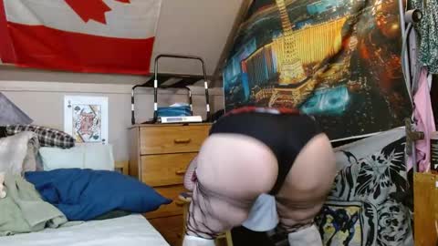 cosmicjones88 online show from April 2026 11:05:01 AM