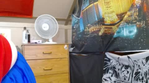 cosmicjones88 online show from May 2026 10:20:01 AM