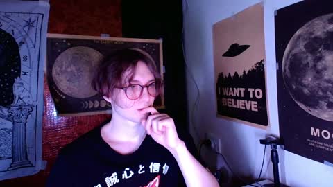 Snapshot of cosmonudes chatting on January 2025 04:05:01 PM Barry online show from January 2025 04:05:01 PM