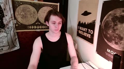 Snapshot of cosmonudes chatting on January 2025 03:19:01 PM Barry online show from January 2025 03:19:01 PM