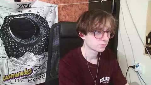 Snapshot of cosmonudes chatting on January 2026 07:59:01 PM Barry online show from January 2026 07:59:01 PM