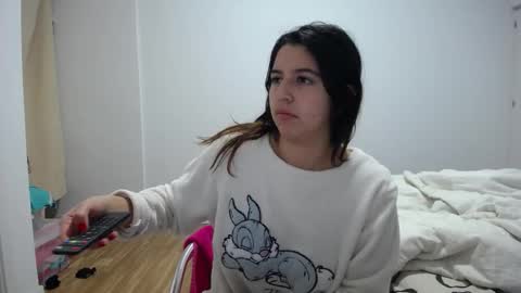 Snapshot of costantine_helena24 chatting on January 2025 06:10:01 PM costantine helena24 online show from January 2025 06:10:01 PM