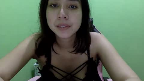 Snapshot of cottoncandygirl9898 chatting on April 2026 02:08:02 PM Liz Gwyneth Charlota online show from April 2026 02:08:02 PM
