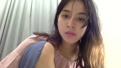 Liz Gwyneth Charlota online show from July 2026 06:35:02 PM