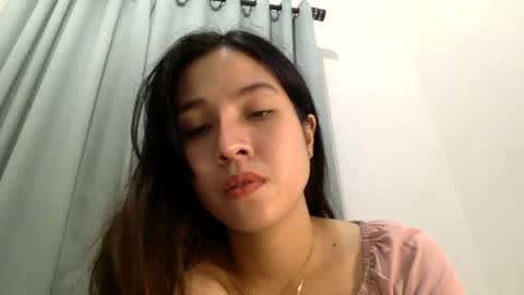 Liz Gwyneth Charlota online show from July 2026 05:20:01 PM
