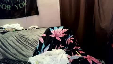 Alaskawildcouple online show from February 2025 01:00:02 PM