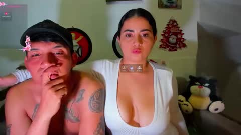 couple_dirtshow online show from November 2025 03:38:02 AM