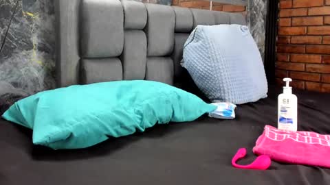 Andrea and Scott online show from July 2026 08:01:02 AM