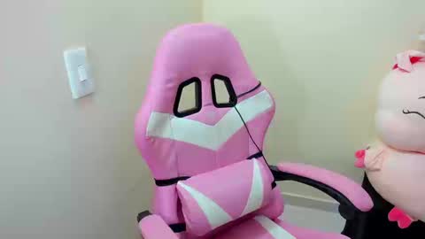 Snapshot of couple_megan_and_jhon2 chatting on September 2025 09:26:01 PM couple_megan_and_jhon2 online show from September 2025 09:26:01 PM