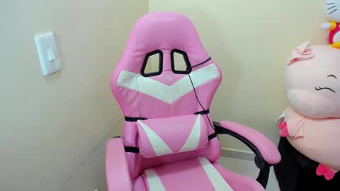 Snapshot of couple_megan_and_jhon2 chatting on September 2025 09:59:02 PM couple_megan_and_jhon2 online show from September 2025 09:59:02 PM