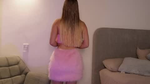 Kay online show from June 2026 12:22:02 AM
