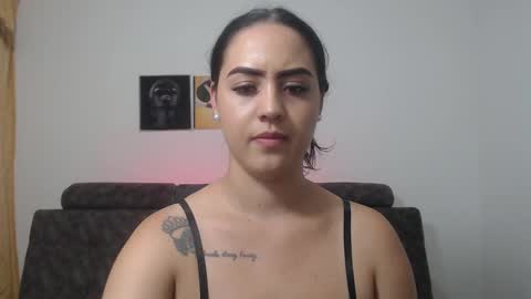 Snapshot of couple_sexandlove chatting on February 2025 11:01:01 PM ALEJANDRO Y EMILY online show from February 2025 11:01:01 PM