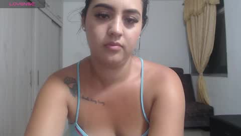 Snapshot of couple_sexandlove chatting on November 2025 02:10:02 AM ALEJANDRO Y EMILY online show from November 2025 02:10:02 AM