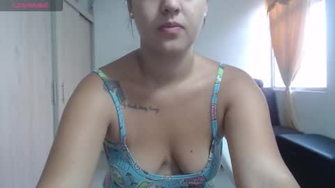 Snapshot of couple_sexandlove chatting on November 2025 12:31:02 PM ALEJANDRO Y EMILY online show from November 2025 12:31:02 PM