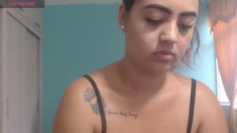 Snapshot of couple_sexandlove chatting on December 2025 12:55:01 PM ALEJANDRO Y EMILY online show from December 2025 12:55:01 PM