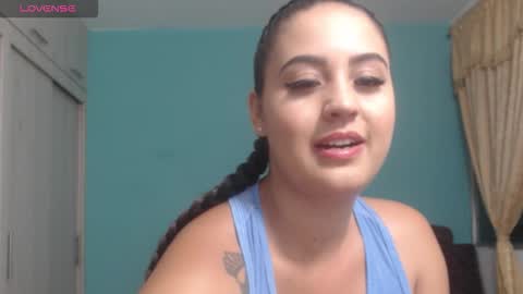 Snapshot of couple_sexandlove chatting on January 2026 01:31:01 AM ALEJANDRO Y EMILY online show from January 2026 01:31:01 AM