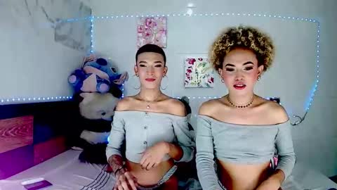 ALEXA  KIM online show from October 2025 12:41:01 AM