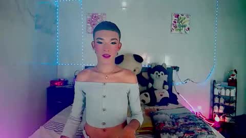 ALEXA  KIM online show from October 2025 06:08:01 PM