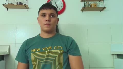 Snapshot of couplelovely_dss chatting on October 2025 08:42:01 PM Barby and Kenny online show from October 2025 08:42:01 PM