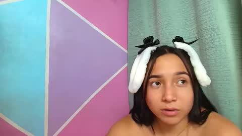 Snapshot of couplelovely_dss chatting on January 2026 01:33:01 AM Barby and Kenny online show from January 2026 01:33:01 AM