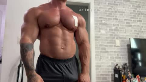 couplemuscle40 online show from March 2026 05:41:01 PM