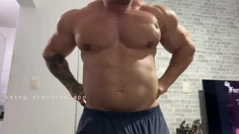 couplemuscle40 online show from July 2026 12:02:02 AM