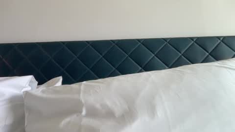 Snapshot of courtney981 chatting on October 2025 03:03:02 AM Courtney online show from October 2025 03:03:02 AM