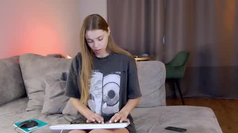 CoverM online show from March 2025 07:13:02 AM