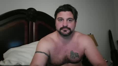 Snapshot of cowboy190087 chatting on December 2024 09:22:02 PM cowboy190087 online show from December 2024 09:22:02 PM