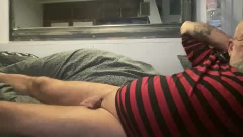 Snapshot of crapaud75018 chatting on December 2024 10:40:01 PM crapaud75018 online show from December 2024 10:40:01 PM