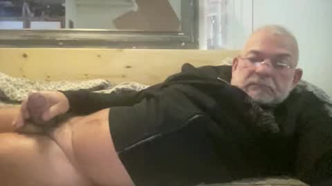 Snapshot of crapaud75018 chatting on October 2025 06:45:01 AM crapaud75018 online show from October 2025 06:45:01 AM