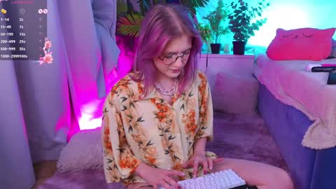 Snapshot of crazy__wine chatting on December 2024 12:07:02 AM Sonya online show from December 2024 12:07:02 AM