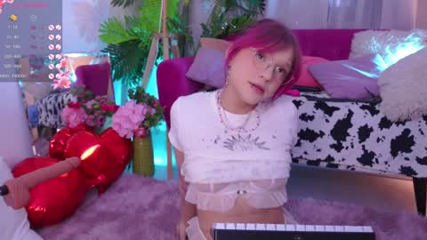 Snapshot of crazy__wine chatting on February 2025 02:58:01 PM Sonya online show from February 2025 02:58:01 PM