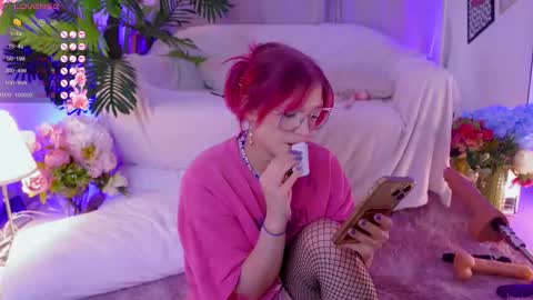 Snapshot of crazy__wine chatting on February 2025 05:53:01 PM Sonya online show from February 2025 05:53:01 PM