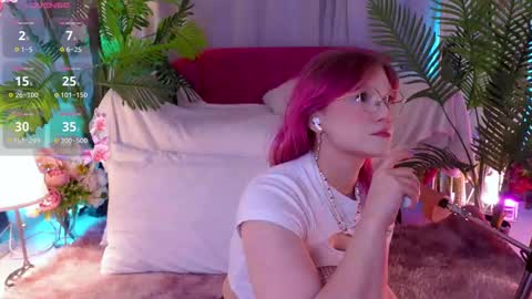 Snapshot of crazy__wine chatting on February 2025 08:03:02 PM Sonya online show from February 2025 08:03:02 PM