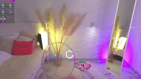 Sonya online show from July 2026 10:15:01 PM