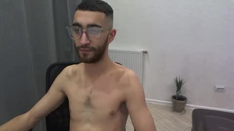 Snapshot of crazy_boy_not_melstroy chatting on January 2025 08:26:02 PM crazy online show from January 2025 08:26:02 PM