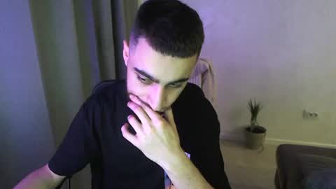 Snapshot of crazy_boy_not_melstroy chatting on January 2025 05:12:02 PM crazy online show from January 2025 05:12:02 PM