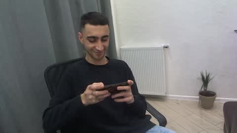 Snapshot of crazy_boy_not_melstroy chatting on January 2025 10:49:02 PM crazy online show from January 2025 10:49:02 PM