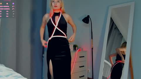 Emma online show from December 2024 11:31:02 PM